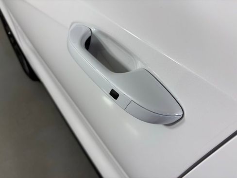 New 2026 Kia Sorento S image 12