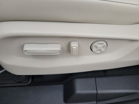 Used 2026 Honda Odyssey EX-L image 15
