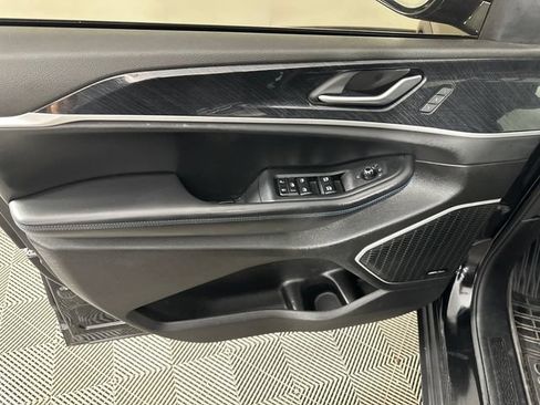 Certified 2023 Jeep Grand Cherokee Trailhawk w/ Advanced Protech Group II AWD/4WD image 5