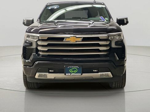 Certified 2022 Chevrolet Silverado 1500 High Country w/ High Country Premium Package image 5