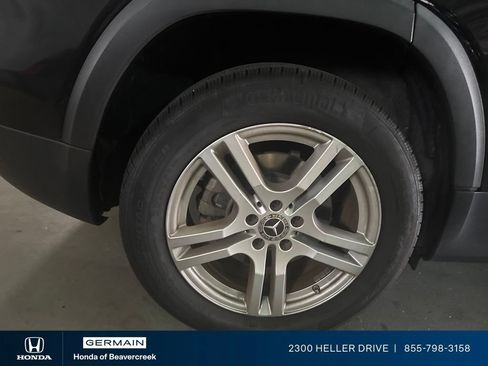 Used 2021 Mercedes-Benz GLB 250 4MATIC image 5