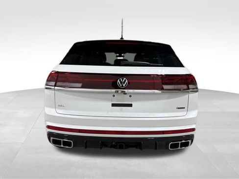 New 2026 Volkswagen Atlas Cross Sport SEL Premium R-Line AWD/4WD image 4