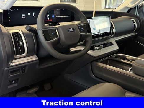 New 2025 Ford Expedition Active image 23