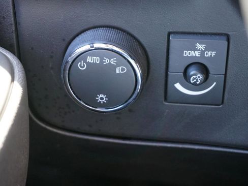 Used 2024 GMC Savana 2500 w/ Driver Convenience Package image 9