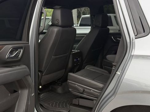 Used 2022 Chevrolet Tahoe Z71 w/ Z71 Off-Road Package image 29