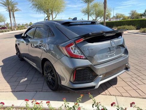 Used 2017 Honda Civic EX image 4