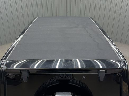 Used 2024 Jeep Wrangler Unlimited Sahara w/ Safety Group image 18