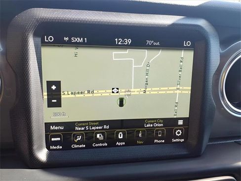 Used 2023 Jeep Wrangler Sahara image 19