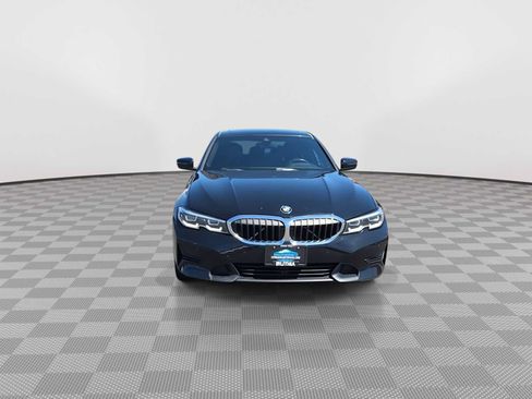 Used 2019 BMW 330i Sedan w/ Convenience Package RWD image 3