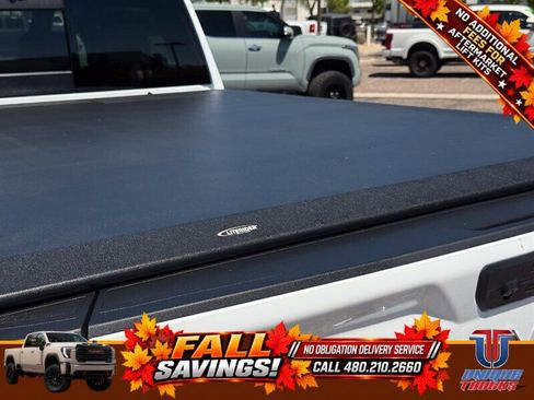 Used 2024 GMC Sierra 2500 AT4 w/ Technology Package AWD/4WD image 12