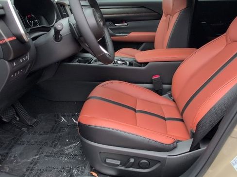 New 2026 MAZDA CX-50 Meridian Edition w/ Weather Package image 12