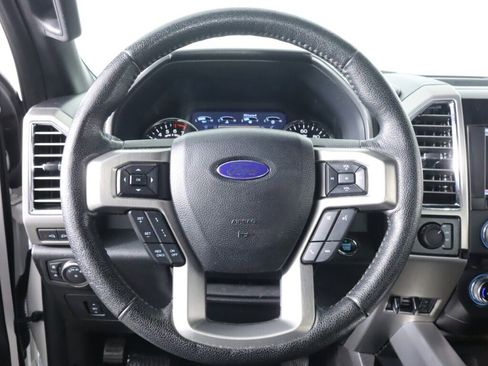 Used 2015 Ford F150 Platinum w/ Equipment Group 701A Luxury image 13