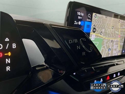 Used 2024 Volkswagen ID.4 S image 42