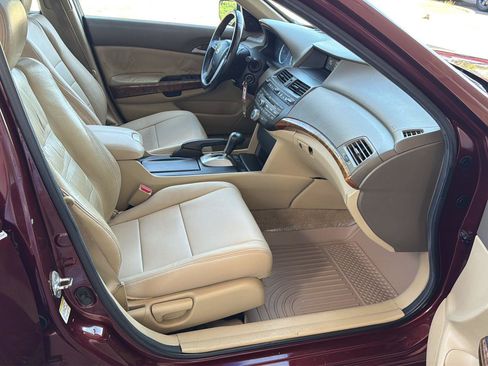 Used 2010 Honda Accord EX-L image 13