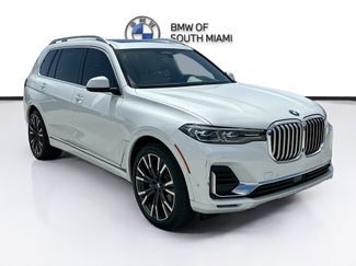Used 2021 BMW X7 xDrive40i w/ Premium Package AWD/4WD video 1