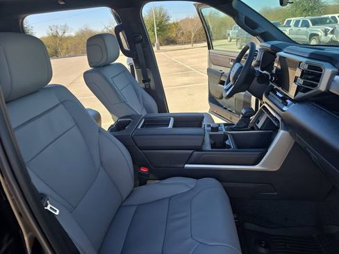 New 2026 Toyota Tundra SR5 image 10