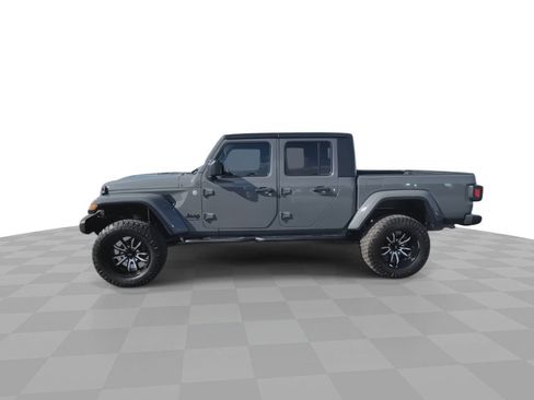 Used 2021 Jeep Gladiator Sport AWD/4WD image 5