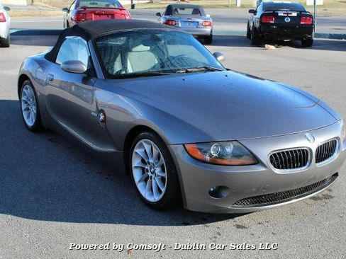 Used 2003 BMW Z4 2.5i image 3