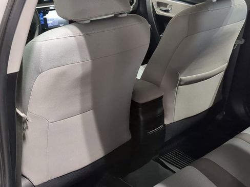 Used 2018 Toyota Corolla LE image 21