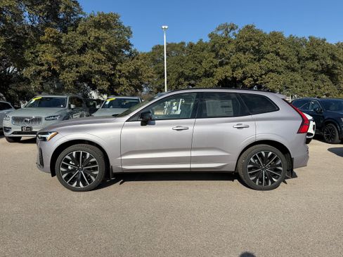 New 2026 Volvo XC60 B5 Ultra w/ Climate Package image 3