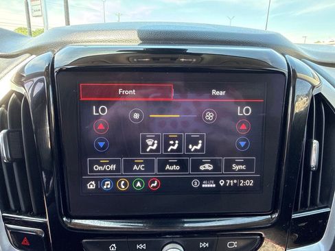 Used 2020 Chevrolet Traverse High Country AWD/4WD image 10