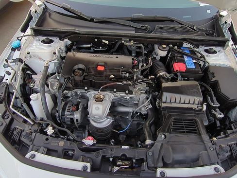 Used 2024 Honda Civic Sport image 27