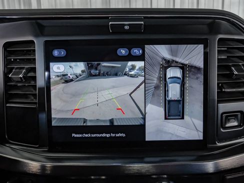 Used 2025 Ford F250 Lariat AWD/4WD image 29