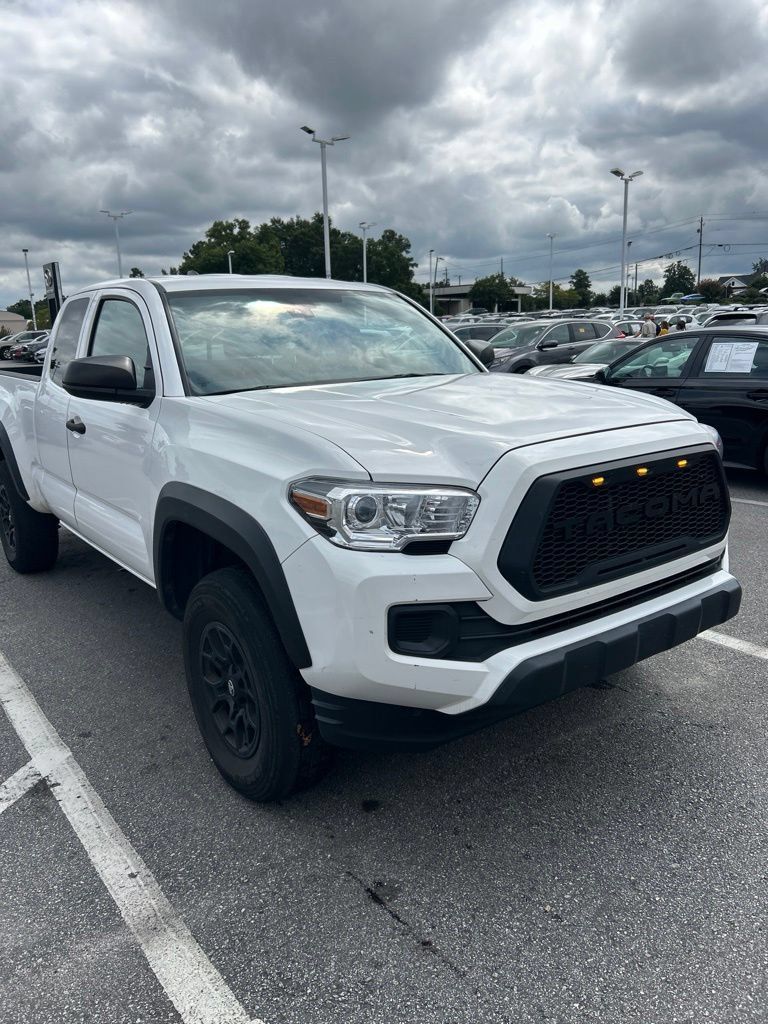 Used 2022 Toyota Tacoma SR w/ SX Package RWD image 2