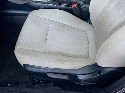 Used 2019 Subaru Impreza 2.0i Premium w/ Eyesight & BSD/Rcta & SRF AWD/4WD image 18