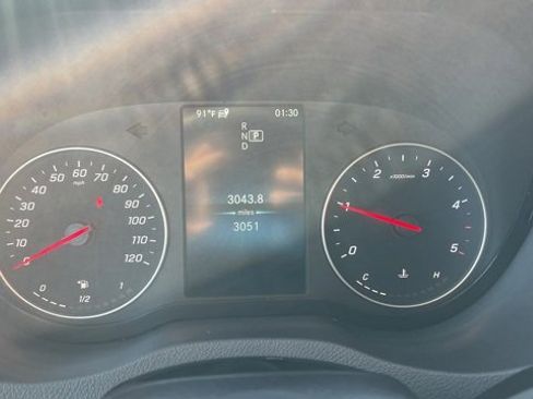 Used 2024 Mercedes-Benz Sprinter 2500 image 16