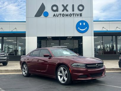 Used 2017 Dodge Charger SE