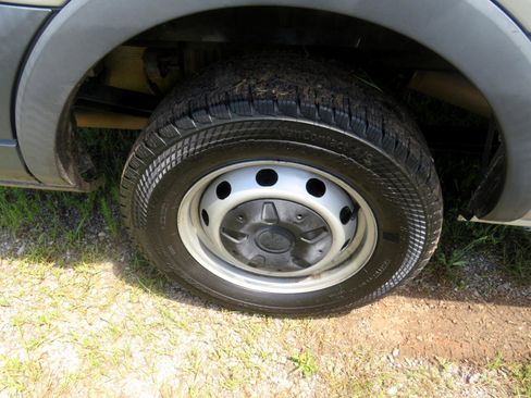 Used 2016 Ford Transit 350 XL image 24