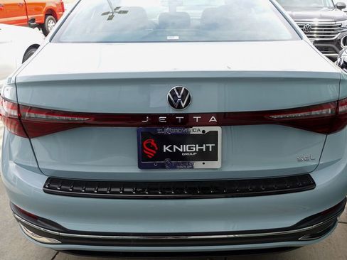 New 2025 Volkswagen Jetta SEL image 8