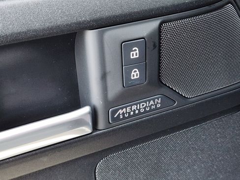 New 2026 Land Rover Defender 110 X image 25