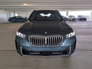 New 2026 BMW X5 sDrive40i w/ Climate Comfort Package video 2