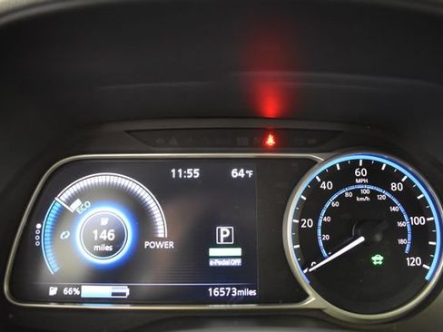Certified 2024 Nissan Leaf SV Plus FWD image 26