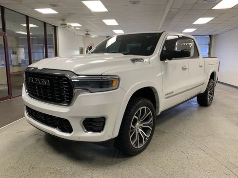 Certified 2025 RAM 1500 Tungsten w/ Off Road Group AWD/4WD image 5