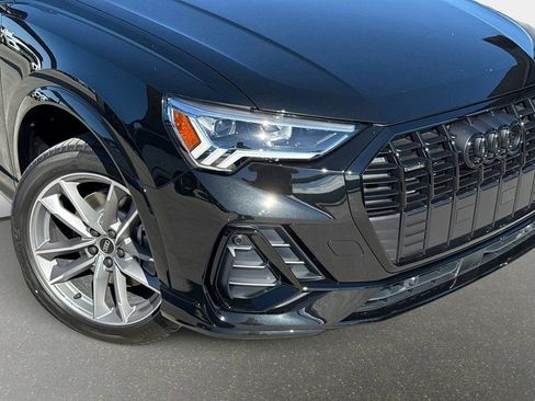 Certified 2025 Audi Q3 2.0T Premium w/ Convenience Package image 22