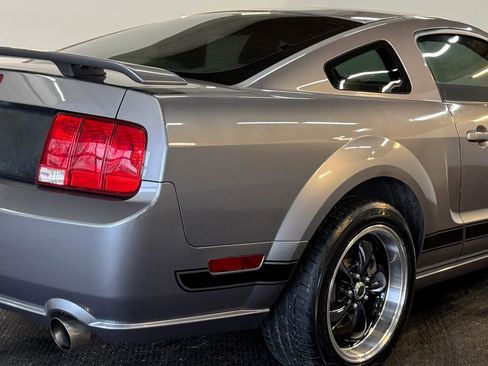 Used 2006 Ford Mustang GT Premium image 5