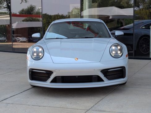 Used 2024 Porsche 911 Carrera S image 6