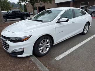 Used 2024 Chevrolet Malibu LT image 1
