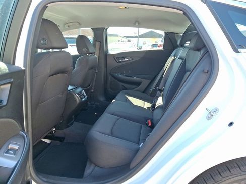 Used 2023 Chevrolet Malibu LT image 12