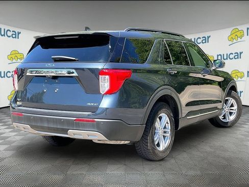 Used 2022 Ford Explorer XLT AWD/4WD image 6