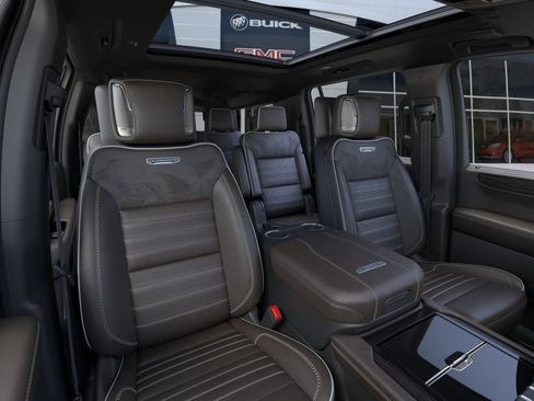 New 2026 GMC Yukon XL Denali Ultimate AWD/4WD image 16