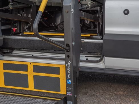 Used 2017 Ford Transit 350 XL RWD image 17