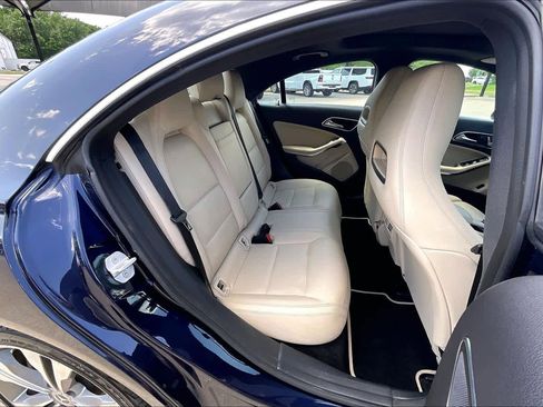 Used 2018 Mercedes-Benz CLA 250 image 20