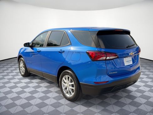 Certified 2024 Chevrolet Equinox LS FWD image 3