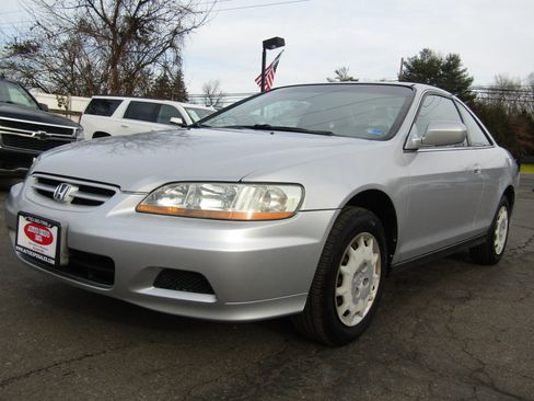 Used 2002 Honda Accord LX image 3
