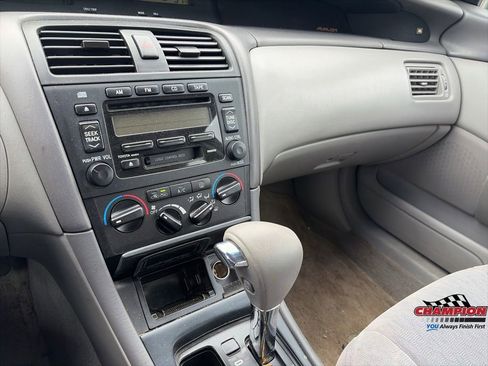 Used 2004 Toyota Avalon XL FWD image 18