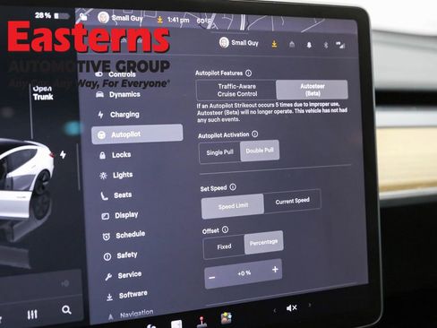 Used 2023 Tesla Model 3 Standard Range image 17